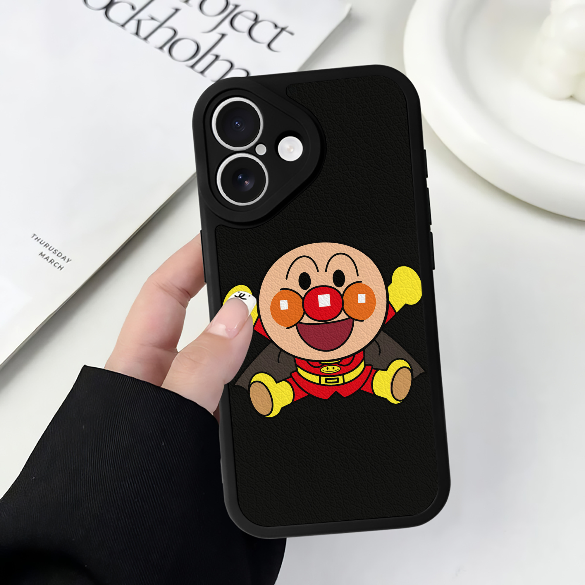 （画像用） アンパンマン Anpanman 【iPhone 16シリーズ対応】シリコンスマホケース（レザー調） 材質：シリコン